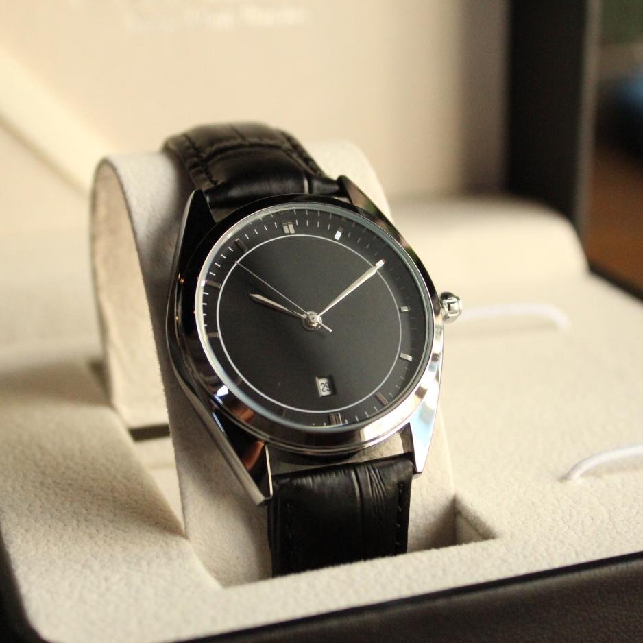 Часы NEO — чёрный циферблат, серебряный корпус